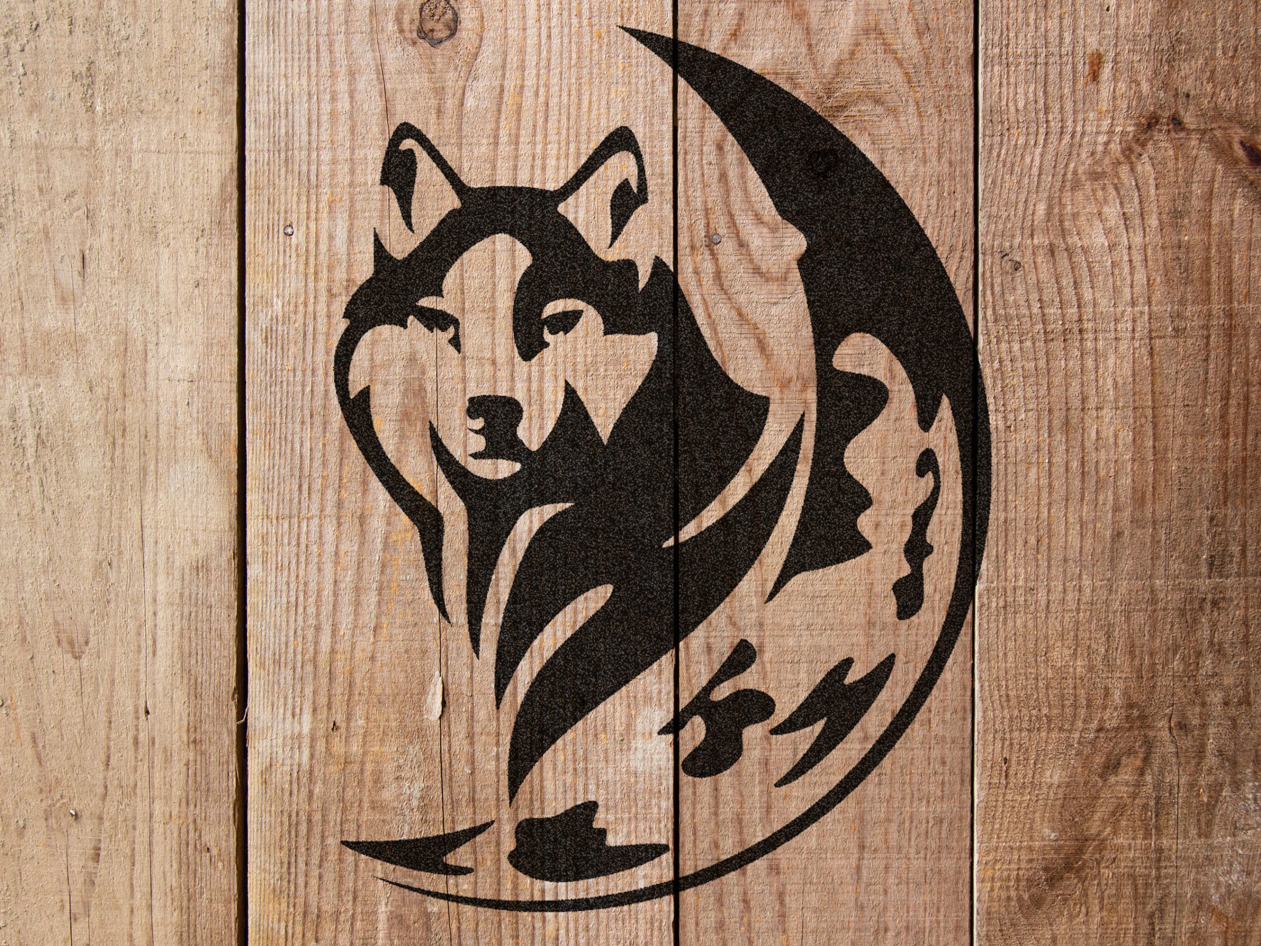 Wolf Crescent Moon Stencil - Art and Wall Stencil - Stencil Giant