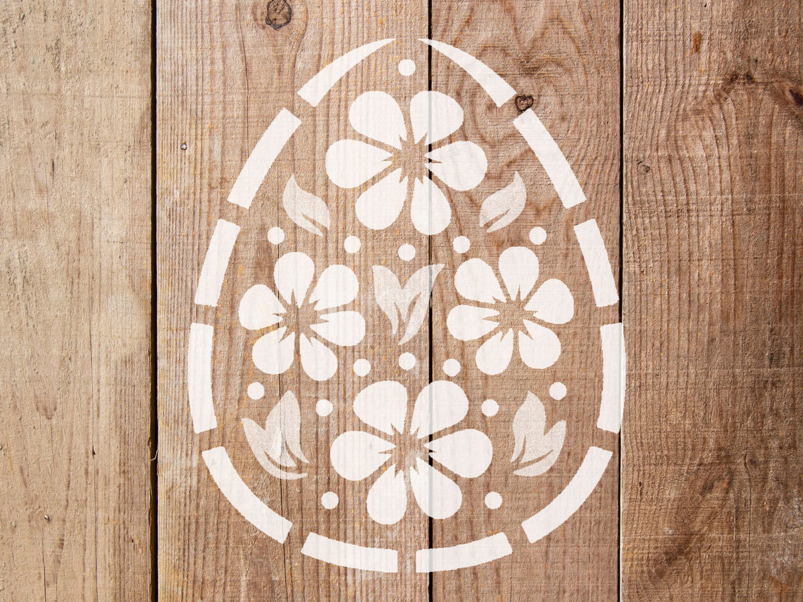 Easter Egg with Flowers Stencil - Art and Wall Stencil - Stencil Giant